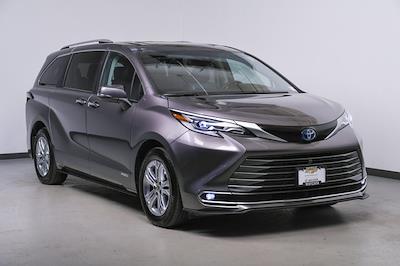 Used 2021 Toyota Sienna Minivan | #27912A