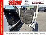 Used 2022 GMC Yukon SLT 4x4, SUV for sale #250500A - photo 11