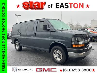 Used 2017 Chevrolet Express 2500 LT RWD, Passenger Van for sale #540139A - photo 1