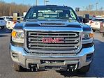 Used 2018 GMC Sierra 3500 Base Regular Cab 4x4, Flatbed Truck for sale #Q430064A - photo 3