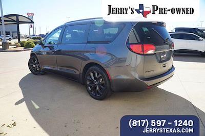 2020 Chrysler Pacifica FWD, Minivan for sale #LR105843 - photo 2