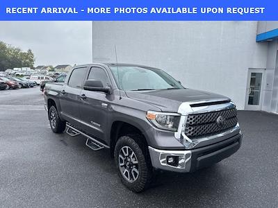 Used 2018 Toyota Tundra SR5 Crew Cab 4WD, Pickup for sale #2411401 - photo 1