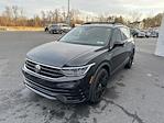 Used 2022 Volkswagen Tiguan SE R-Line Black AWD, SUV for sale #2412412 - photo 4