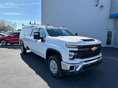 2025 Chevrolet Silverado 2500 Crew Cab 4WD, Pickup for sale #250131 - photo 1