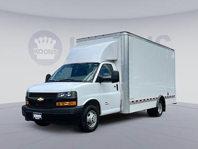 Used 2023 Chevrolet Express 4500 RWD, Box Truck for sale #000P7902 - photo 2