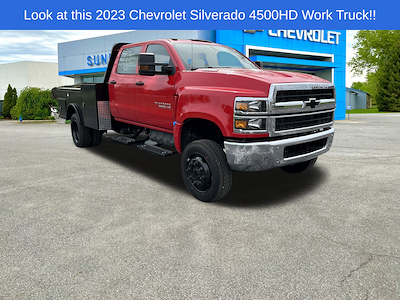 New 2023 Chevrolet Silverado 4500 Work Truck Crew Cab 4x4, Knapheide PGTD Gooseneck Flatbed Truck for sale #903760 - photo 1