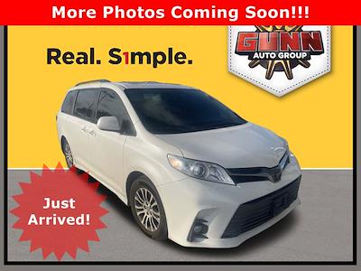 Used 2020 Toyota Sienna XL FWD, Minivan for sale #C240409A - photo 1