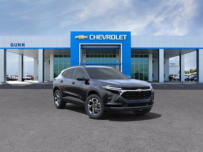 New 2025 Chevrolet Trax LT FWD, SUV for sale #C250671 - photo 1