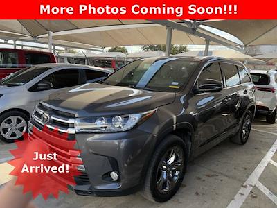 Used 2018 Toyota Highlander FWD, SUV for sale #G250321A - photo 1