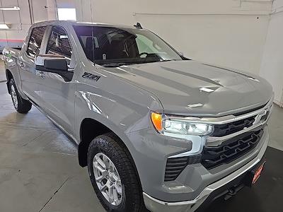 2024 Chevrolet Silverado 1500 Crew Cab 4WD, Pickup for sale #375274 - photo 1