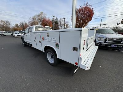 2024 Ford F-450 Crew Cab DRW 4WD, Reading Classic II Steel Service Truck for sale #FU4509 - photo 2