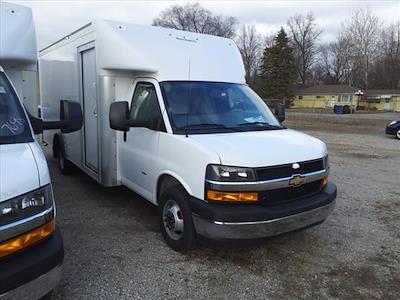 Used 2022 Chevrolet Express 3500 Work Van RWD, Box Van for sale #2329901 - photo 1