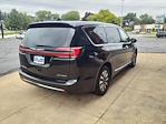 Used 2022 Chrysler Pacifica Limited FWD, Minivan for sale #U2438381 - photo 2