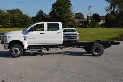 2023 Chevrolet Silverado 5500 Crew Cab DRW 4WD, Cab Chassis for sale #C31283 - photo 2