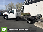 2022 GMC Sierra 3500 Regular Cab 4x4, Cab Chassis for sale #2354541 - photo 2