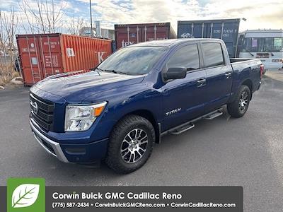 Used 2022 Nissan Titan SV Crew Cab 4x4, Pickup for sale #3101382 - photo 1