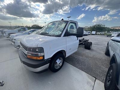 Used 2022 Chevrolet Express 3500 Work Van RWD, Cutaway for sale #A19953 - photo 1