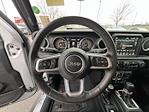 Used 2022 Jeep Gladiator Overland Crew Cab 4x4, Pickup for sale #C30578A - photo 40