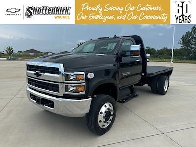 New 2024 Chevrolet Silverado 5500 1LT Regular Cab 4x4, 11' 6" Knapheide PGNB Gooseneck Flatbed Truck for sale #49753 - photo 1