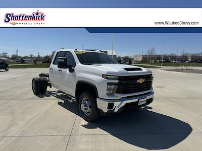 2024 Chevrolet Silverado 3500 Double Cab 4x4, Cab Chassis for sale #49848 - photo 1
