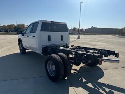 2025 Chevrolet Silverado 3500 Double Cab 4x4, Cab Chassis for sale #50372 - photo 2