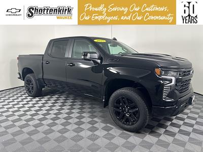 New 2025 Chevrolet Silverado 1500 LT Crew Cab 4x4, Pickup for sale #50577 - photo 1