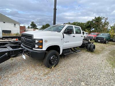 New 2024 Chevrolet Silverado 5500 Crew Cab 4x4, Cab Chassis for sale #N240564 - photo 1