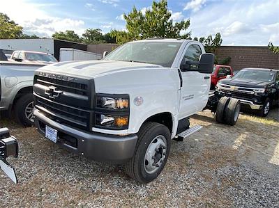 New 2024 Chevrolet Silverado 6500 Regular Cab 4x2, Cab Chassis for sale #N240565 - photo 1