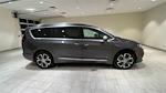 Used 2021 Chrysler Pacifica Pinnacle AWD, Minivan for sale #F27750 - photo 4