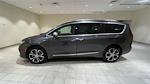 Used 2021 Chrysler Pacifica Pinnacle AWD, Minivan for sale #F27750 - photo 7