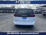 2022 Chrysler Pacifica FWD, Minivan for sale #8406 - photo 7