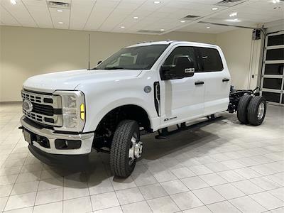 New 2024 Ford F-350 XLT Crew Cab 4x4, Cab Chassis for sale #F28576 - photo 1