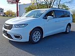 Used 2022 Chrysler Pacifica Touring L FWD, Minivan for sale #2554221 - photo 4