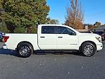 Used 2024 Nissan Titan SV Crew Cab 2WD, Pickup for sale #4554581 - photo 7