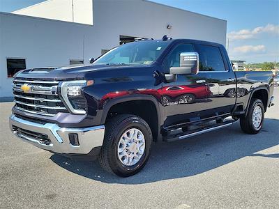 New 2024 Chevrolet Silverado 2500 LTZ Crew Cab 4WD, Pickup for sale #C102800 - photo 1