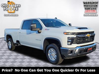 New 2025 Chevrolet Silverado 3500 LT Crew Cab 4x4, Pickup for sale #24260 - photo 1