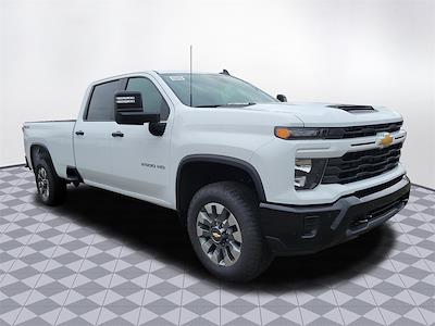 2025 Chevrolet Silverado 2500 Crew Cab 4x4, Pickup for sale #24441 - photo 1