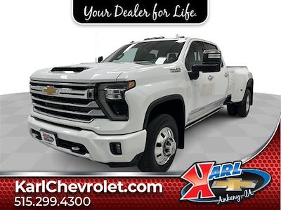 Used 2024 Chevrolet Silverado 3500 High Country Crew Cab 4x4, Pickup for sale #25350A - photo 1