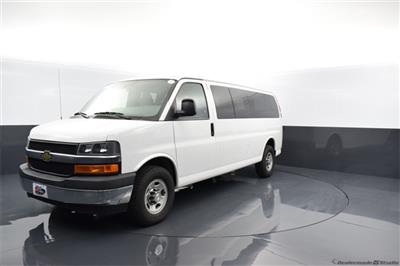 Used 2017 Chevrolet Express 3500 LT, Passenger Van for sale #69929Z - photo 1