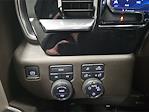 New 2025 Chevrolet Silverado 1500 LT Crew Cab 4x4, Pickup for sale #27408 - photo 18