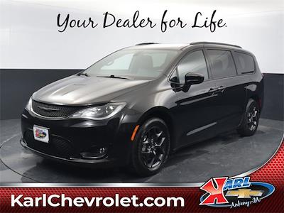 Used 2020 Chrysler Pacifica FWD, Minivan for sale #R35983B - photo 1