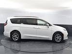Used 2022 Chrysler Pacifica Limited FWD, Minivan for sale #R36210 - photo 6