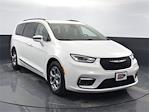 Used 2022 Chrysler Pacifica Limited FWD, Minivan for sale #R36210 - photo 7