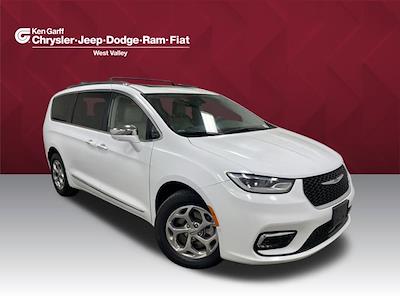 Used 2021 Chrysler Pacifica Limited AWD, Minivan for sale #1DW2097 - photo 1