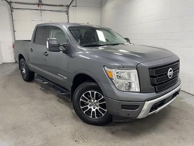 Used 2022 Nissan Titan SV Crew Cab 4WD, Pickup for sale #1DW2118 - photo 1