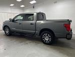 Used 2022 Nissan Titan SV Crew Cab 4WD, Pickup for sale #1DW2118 - photo 5