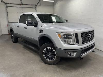 Used 2019 Nissan Titan XD Crew Cab 4WD, Pickup for sale #1DX5958 - photo 1