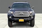 Used 2017 Toyota Tacoma TRD Off-Road Double Cab 4x4, Pickup for sale #HM028997 - photo 4