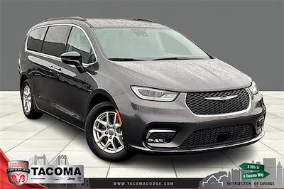 Used 2022 Chrysler Pacifica Touring L FWD, Minivan for sale #NR111214 - photo 1