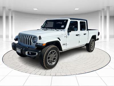 Used 2023 Jeep Gladiator Overland Crew Cab 4x4, Pickup for sale #523902R - photo 1